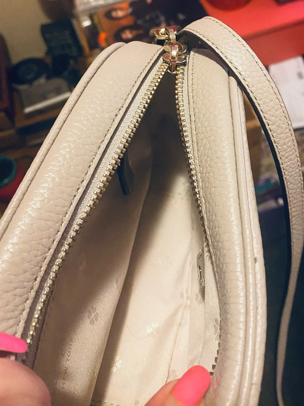 Annabel Medium Camera Bag Taupe Pebbled Leather Crossbody Tassel Kate spade ny